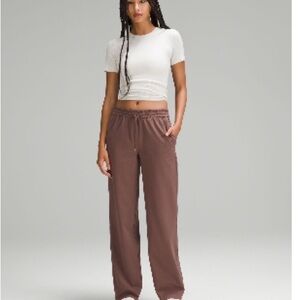 Lululemon Luxtreme Mid-Rise Straight-Leg Trouser